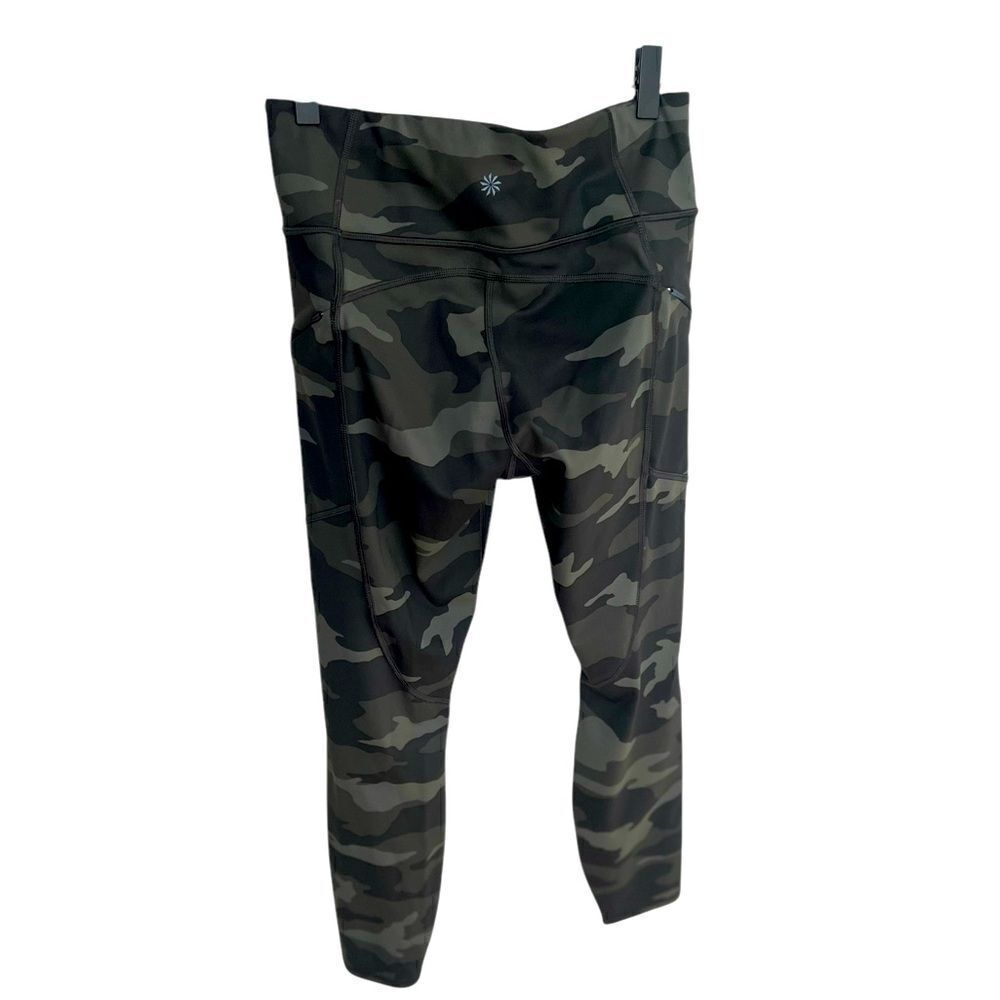 Athleta Camo Contender 7/8 Tight Leggings, Small S Black Green Camouflage Pocket